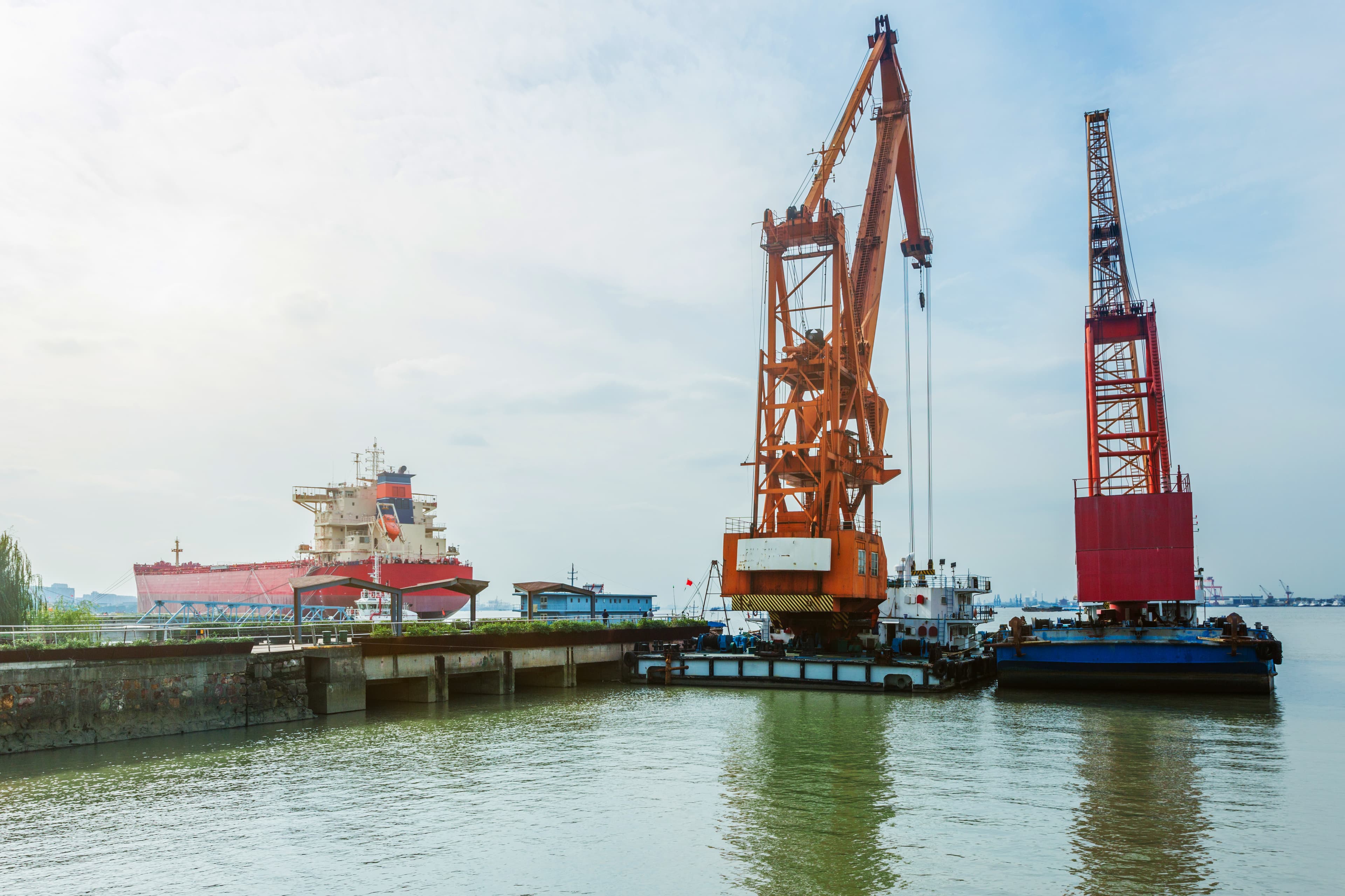 Puertos, muelles y pantalanes