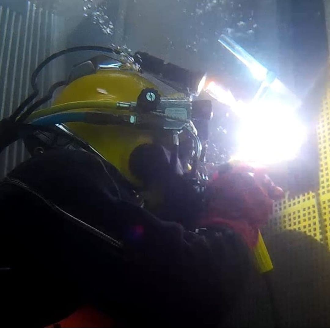 Corte y soldadura subacuática